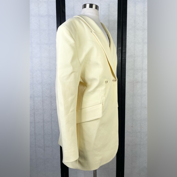 ASOS DESIGN sculpted blazer dress in buttermilk. 10 - Picture 5 of 10